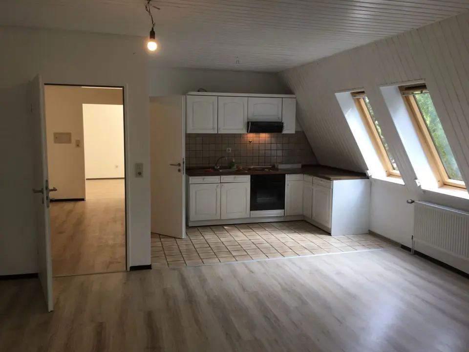 2 Zimmer Wohnung mit 65 m² in Bremen – Bild 1