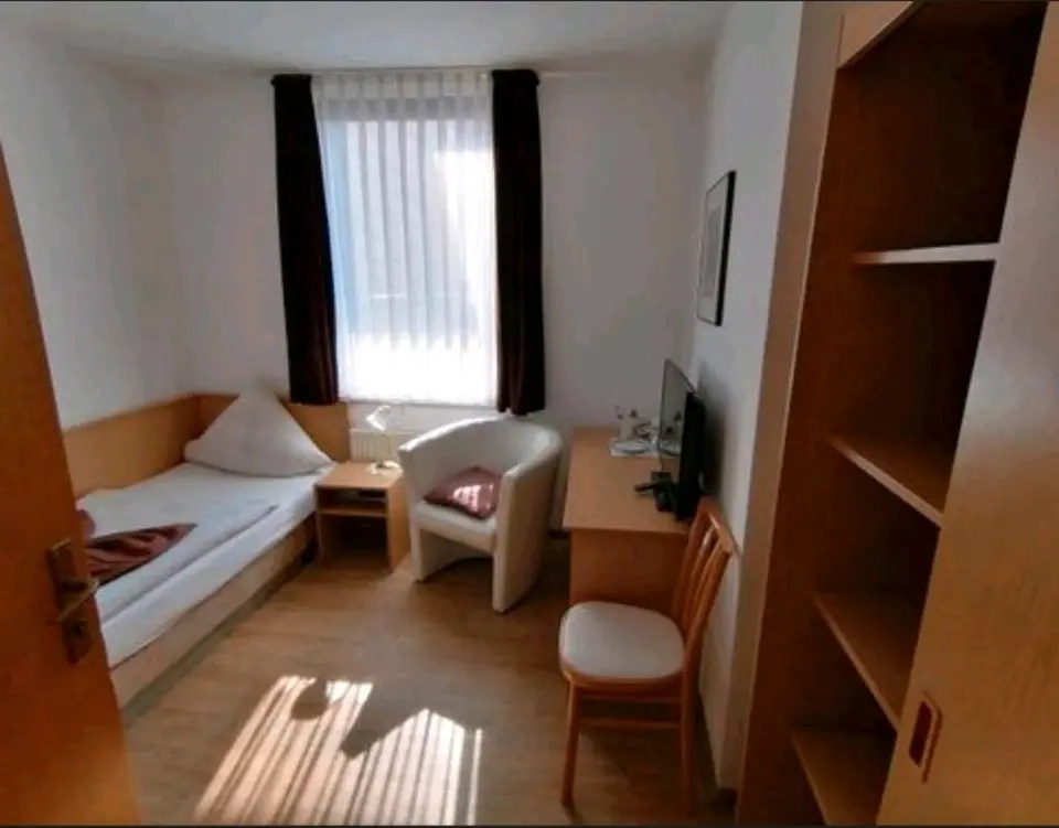 2 Zimmer Wohnung mit 18 m² in Krefeld – Bild 8