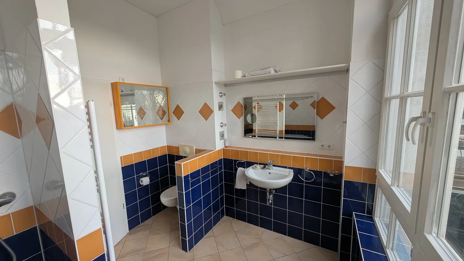 3 Zimmer Wohnung mit 104 m² in Berlin – Bild 4