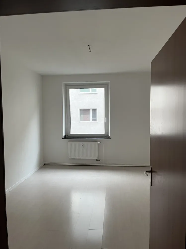 3 Zimmer Wohnung mit 72 m² in Duisburg – Bild 2