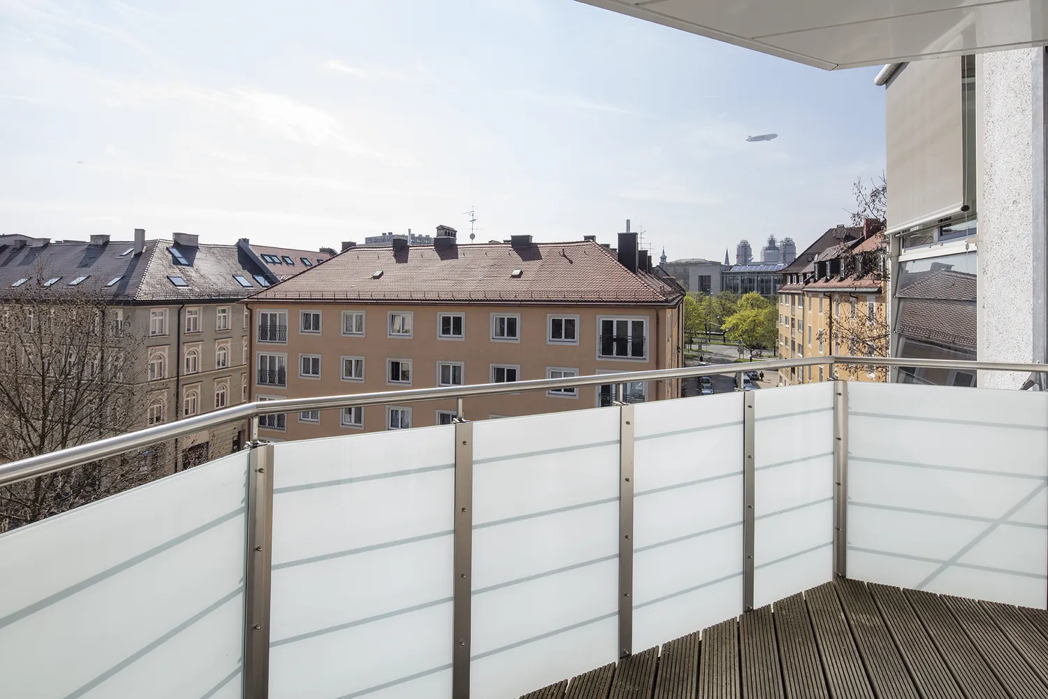 2 Zimmer Wohnung mit 68 m² in München – Bild 6