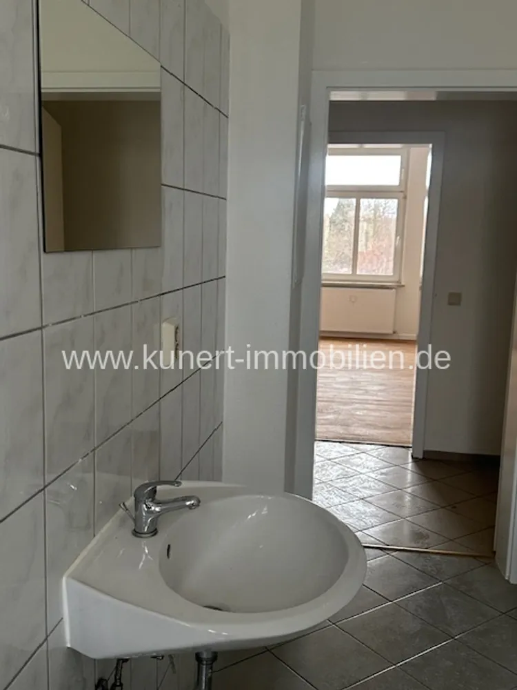 2 Zimmer Wohnung mit 65 m² in Halle (Saale) – Bild 7