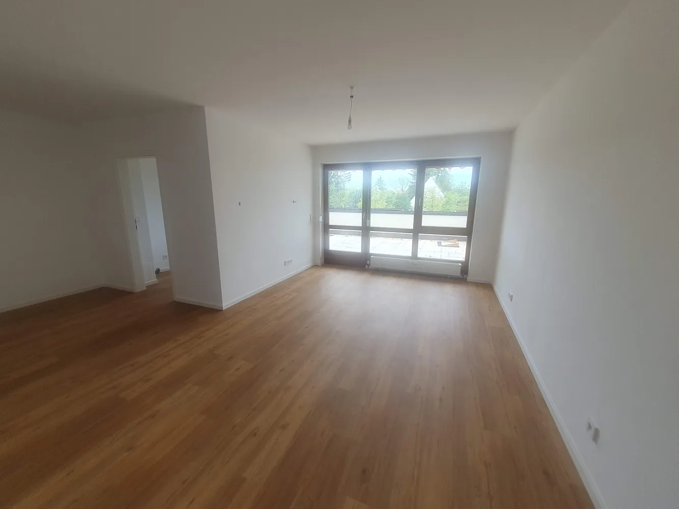 3 Zimmer Wohnung mit 85 m² in München – Bild 4