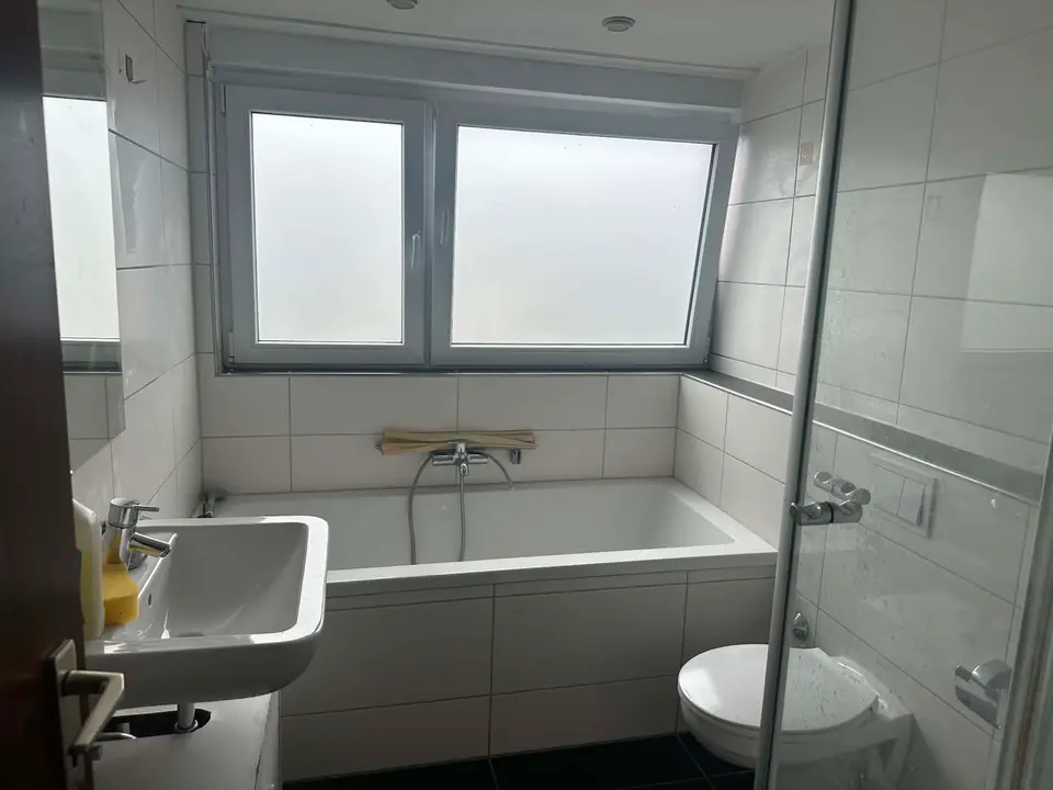 3 Zimmer Wohnung mit 74 m² in Köln – Bild 4