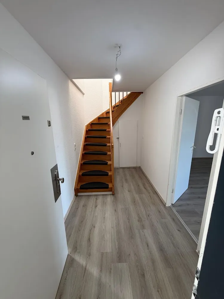 2 Zimmer Wohnung mit 75 m² in Krefeld – Bild 4