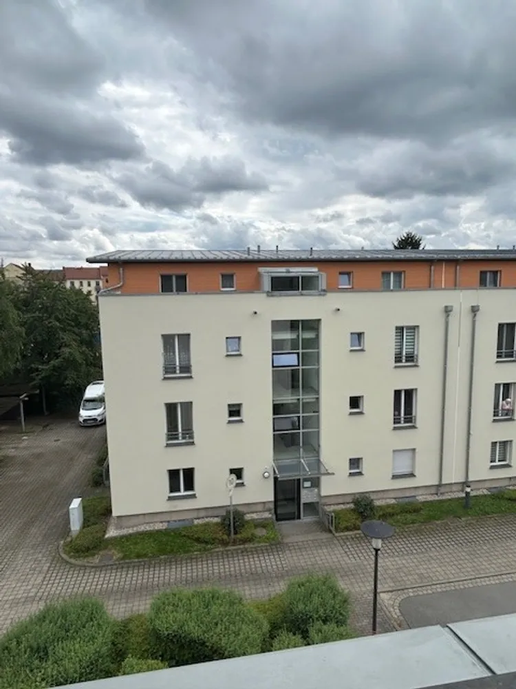 2 Zimmer Wohnung mit 66 m² in Dresden – Bild 4
