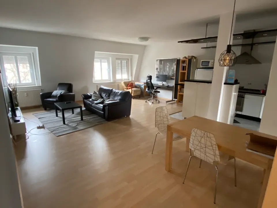 2 Zimmer Wohnung mit 63 m² in Dresden – Bild 1