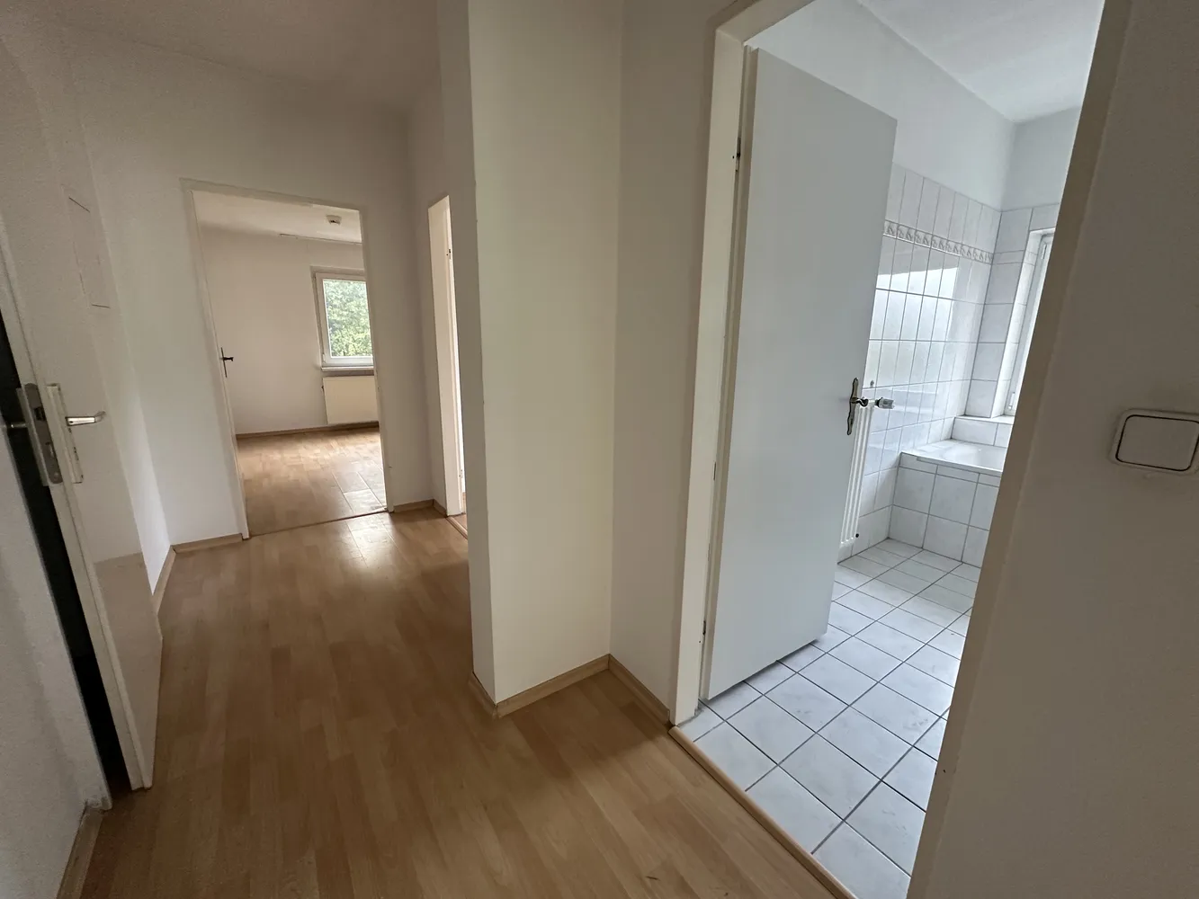 2 Zimmer Wohnung mit 55 m² in Gelsenkirchen – Bild 4