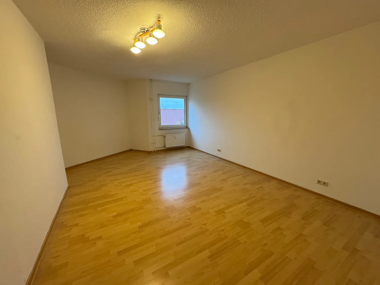 2 room apartment with 72 m² in Pirmasens – Photo 2