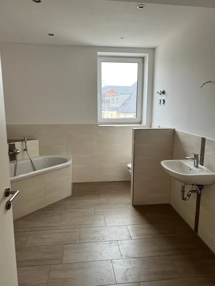 3 room apartment with 90 m² in Chemnitz – Photo 1