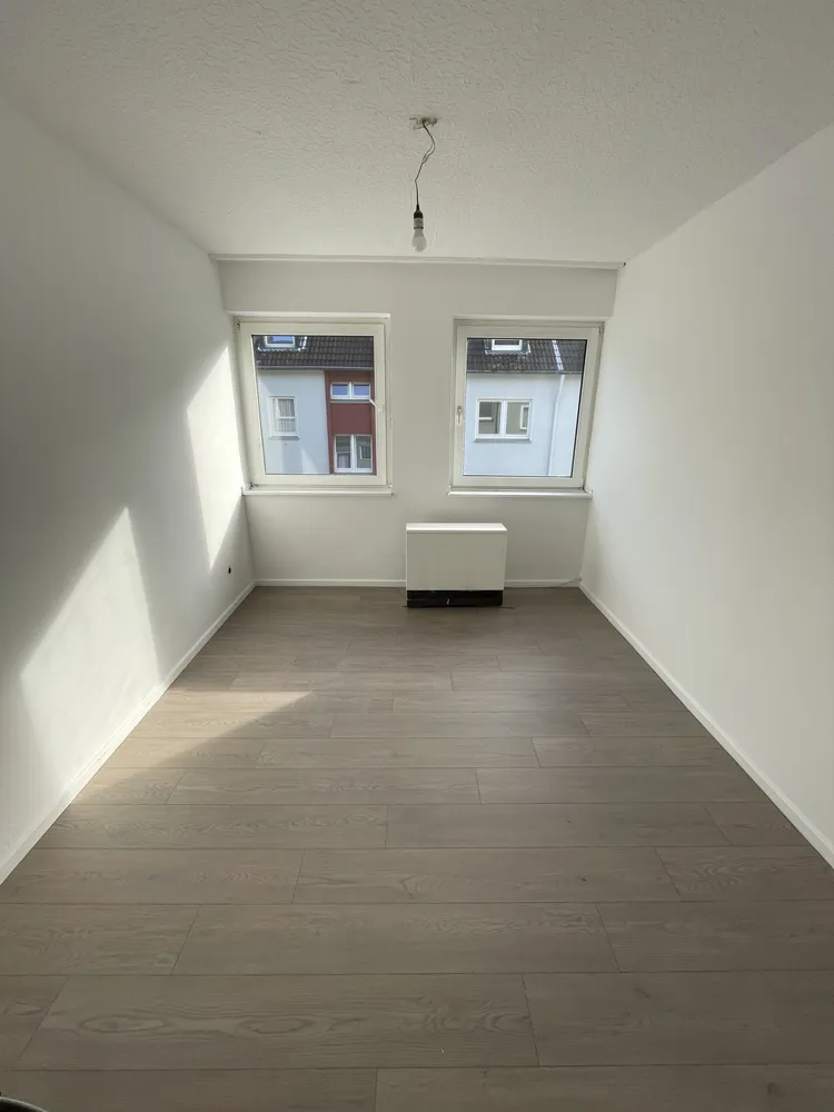 3 Zimmer Wohnung mit 80 m² in Essen – Bild 2