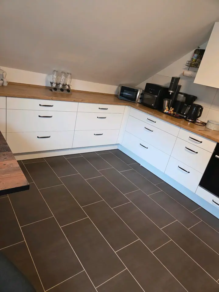 3 Zimmer Wohnung mit 110 m² in Bremerhaven – Bild 2