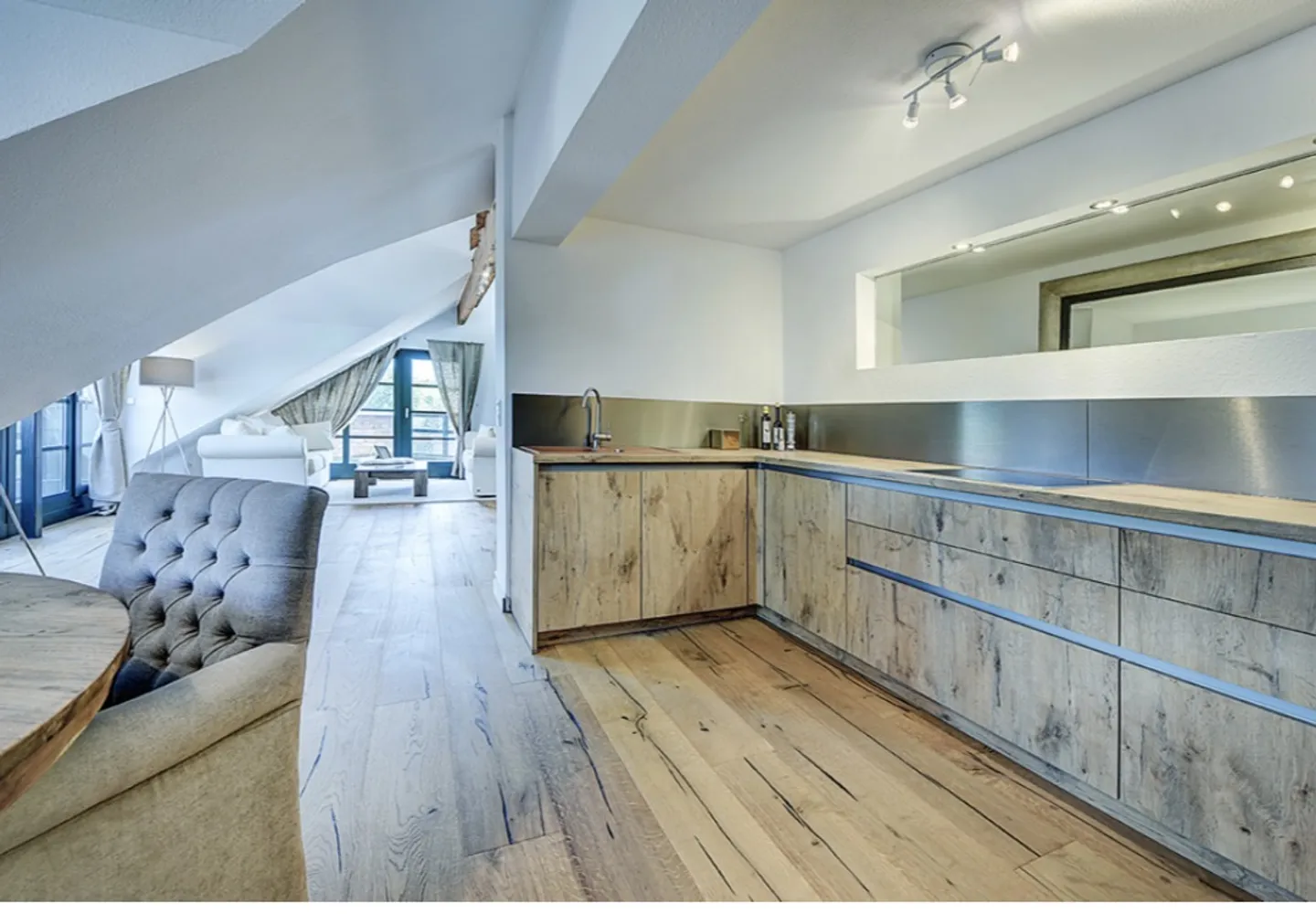 3 Zimmer Wohnung mit 98 m² in Duisburg – Bild 3