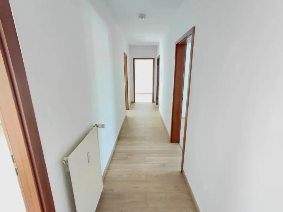 3 Zimmer Wohnung mit 68 m² in Zeitz – Bild 4