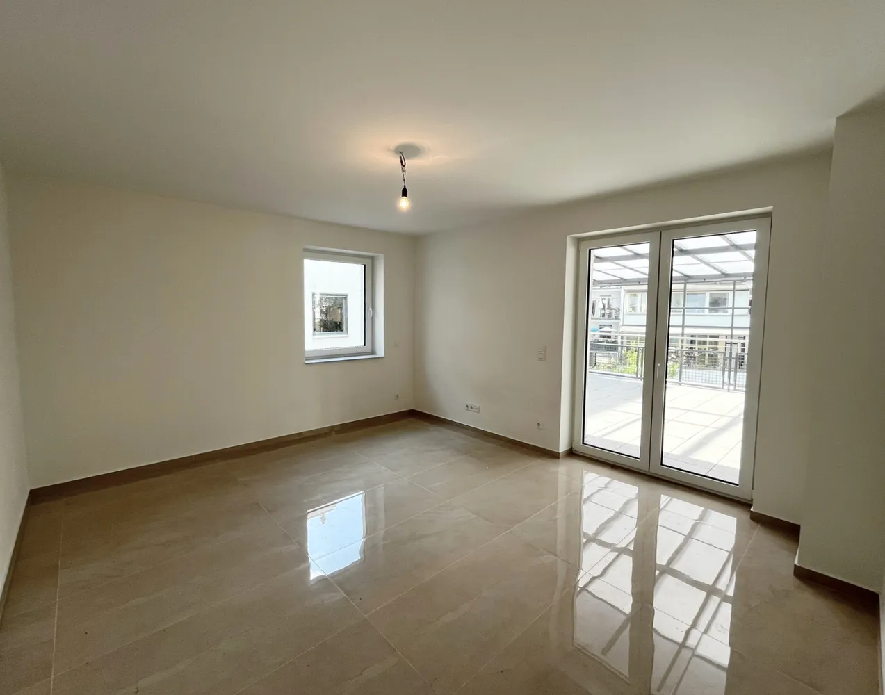 2 Zimmer Wohnung mit 89 m² in Hannover – Bild 3