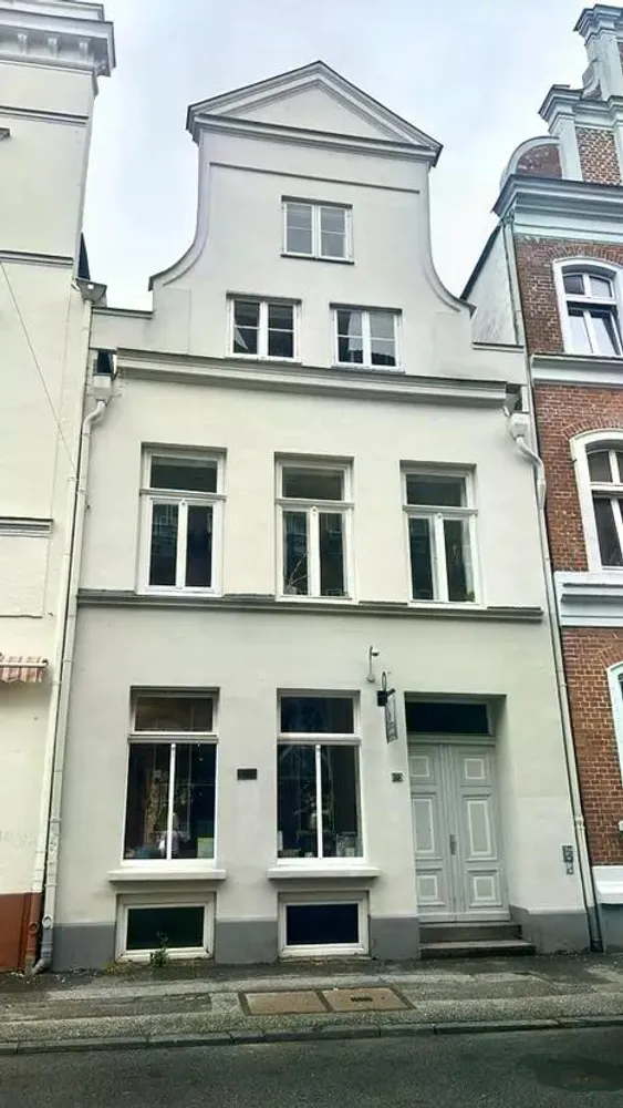 4 room apartment with 75 m² in Lübeck – Photo 1