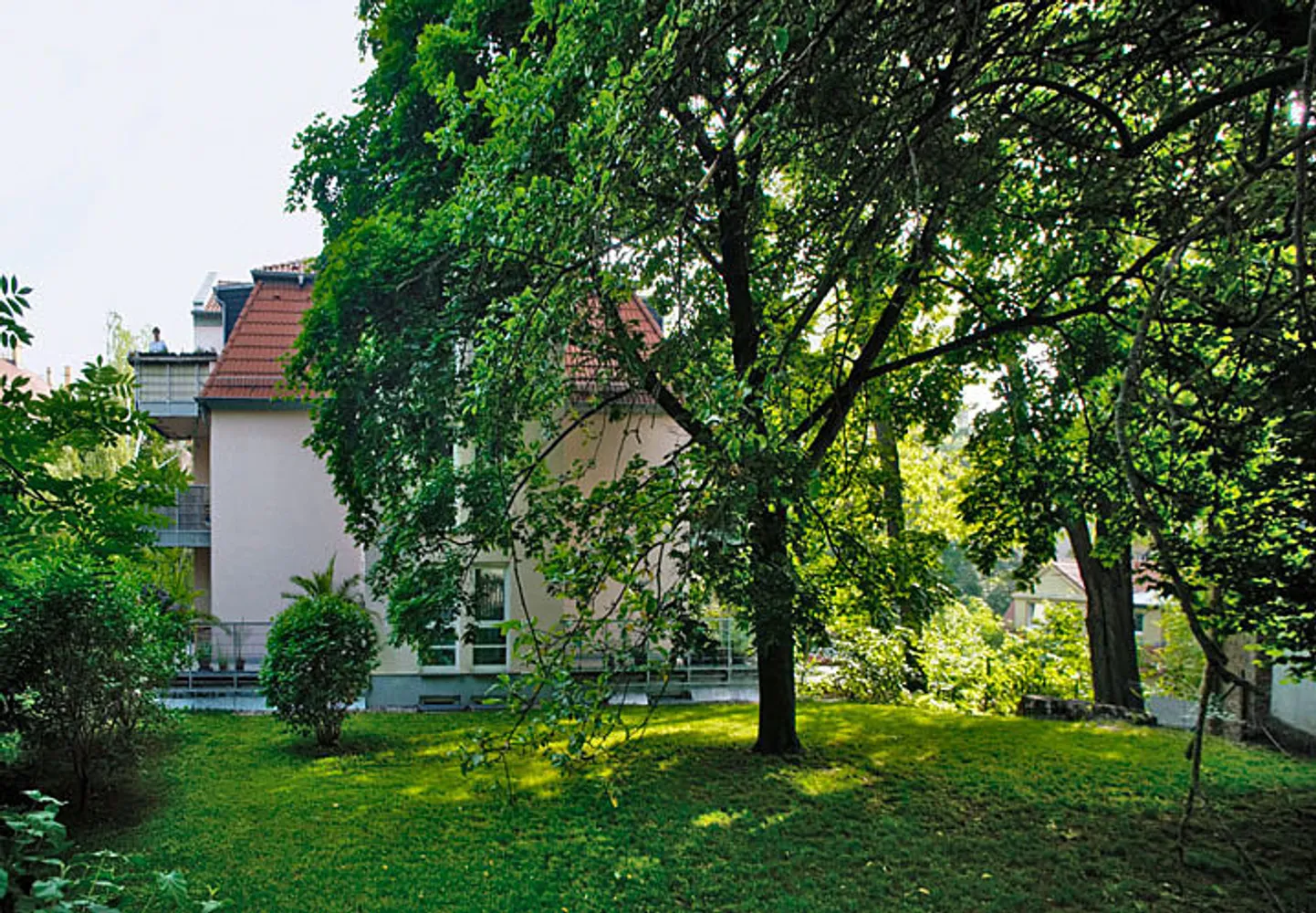 2 room apartment with 71 m² in Dresden – Photo 2