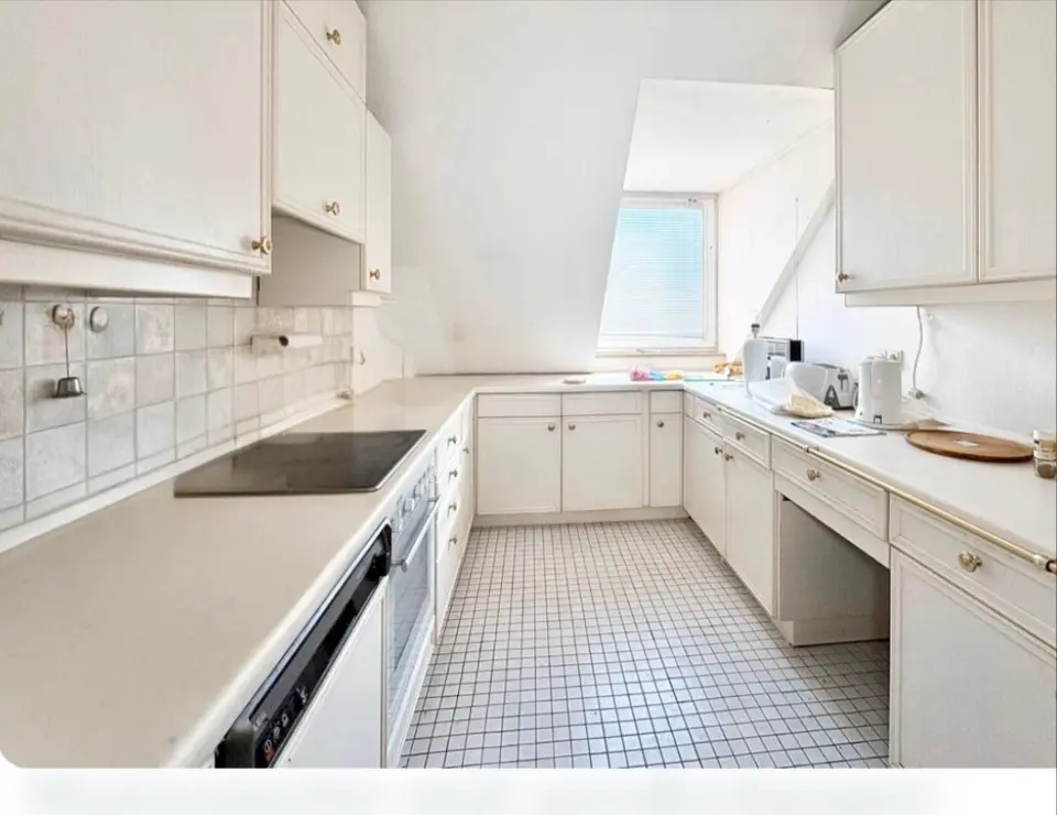 5 Zimmer Wohnung mit 170 m² in Wiesbaden – Bild 6