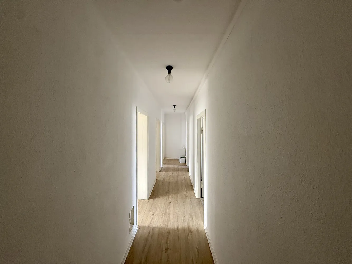 4 Zimmer Wohnung mit 98 m² in Bielefeld – Bild 1