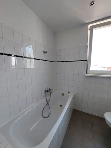 3 Zimmer Wohnung mit 80 m² in Berlin – Bild 6