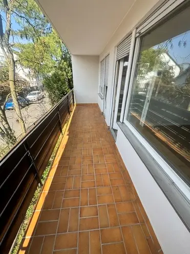 3 Zimmer Wohnung mit 67 m² in Frankfurt am Main – Bild 2