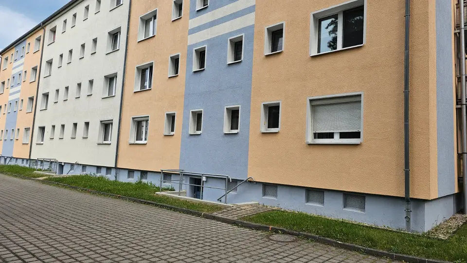 3 Zimmer Wohnung mit 58 m² in Hoyerswerda – Bild 3