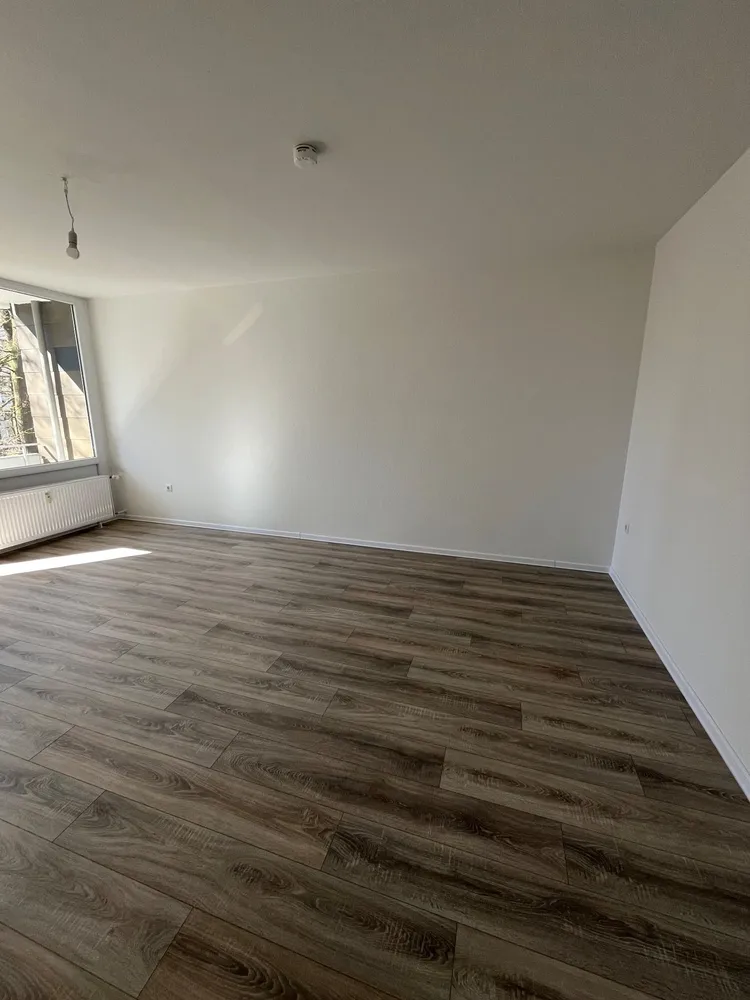 3 Zimmer Wohnung mit 68 m² in Delmenhorst – Bild 2