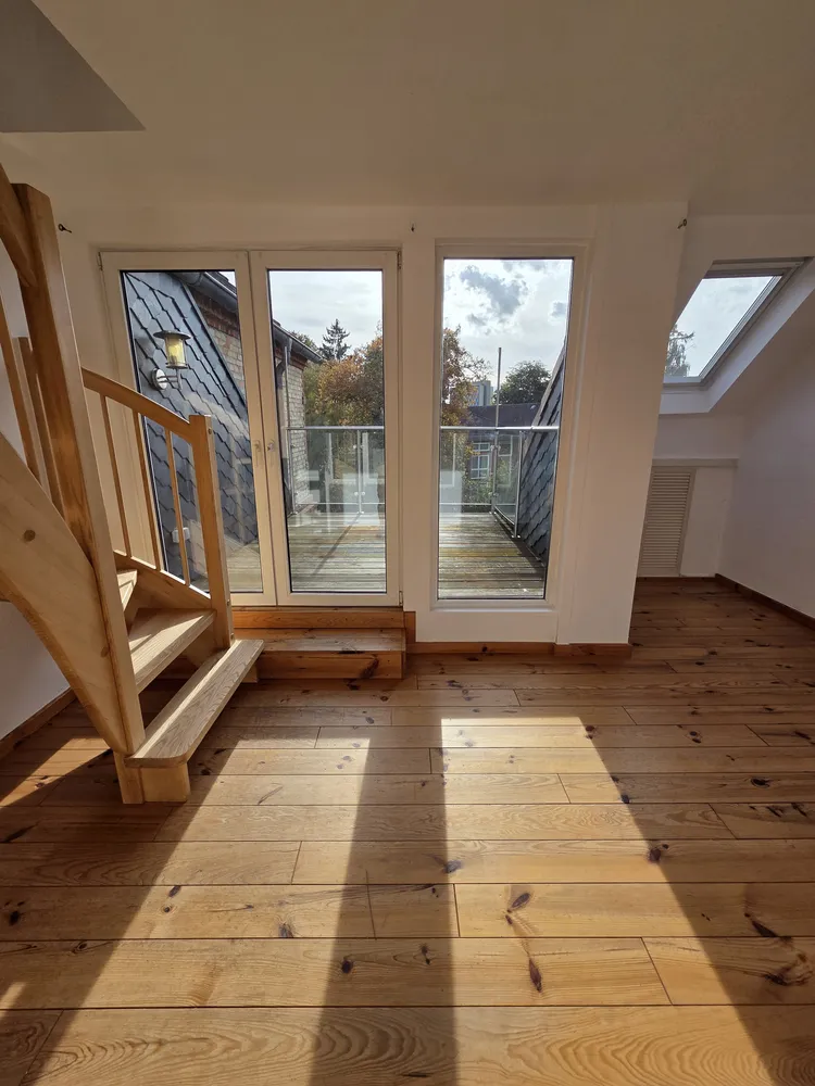 4 Zimmer Wohnung mit 90 m² in Kiel – Bild 2