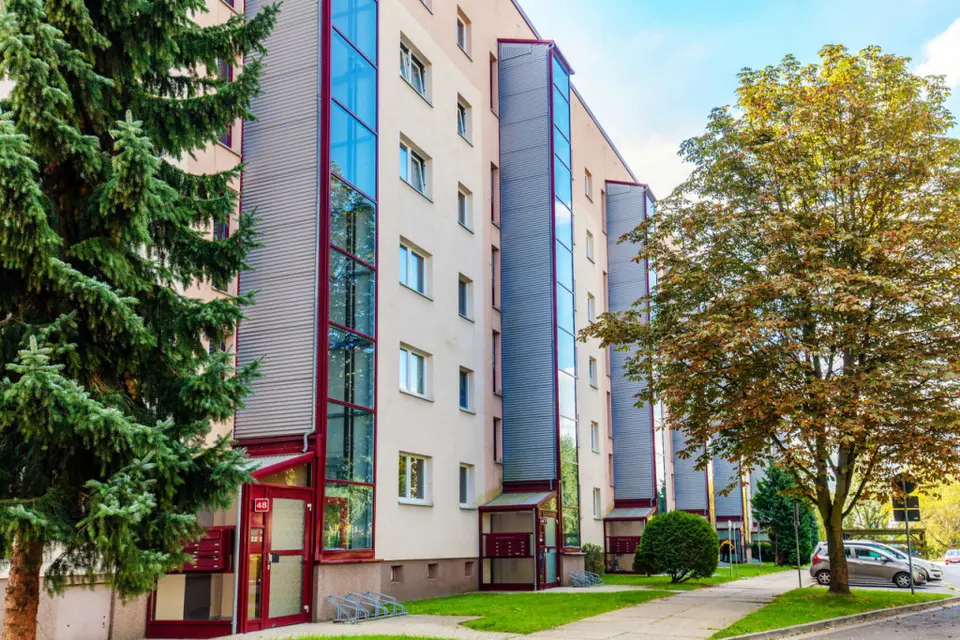 2 Zimmer Wohnung mit 61 m² in Altenburg – Bild 9