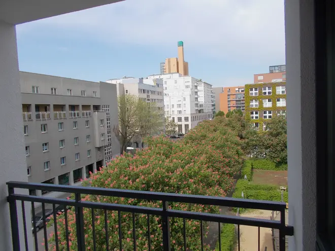 2 Zimmer Wohnung mit 82 m² in Berlin – Bild 9