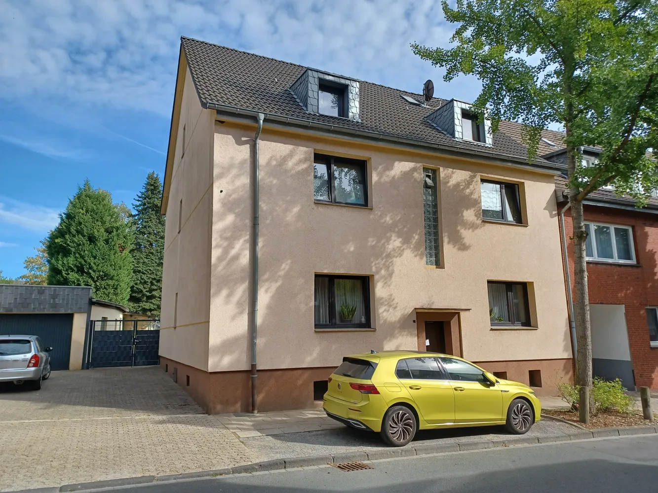 4 Zimmer Wohnung mit 98 m² in Oberhausen – Bild 1