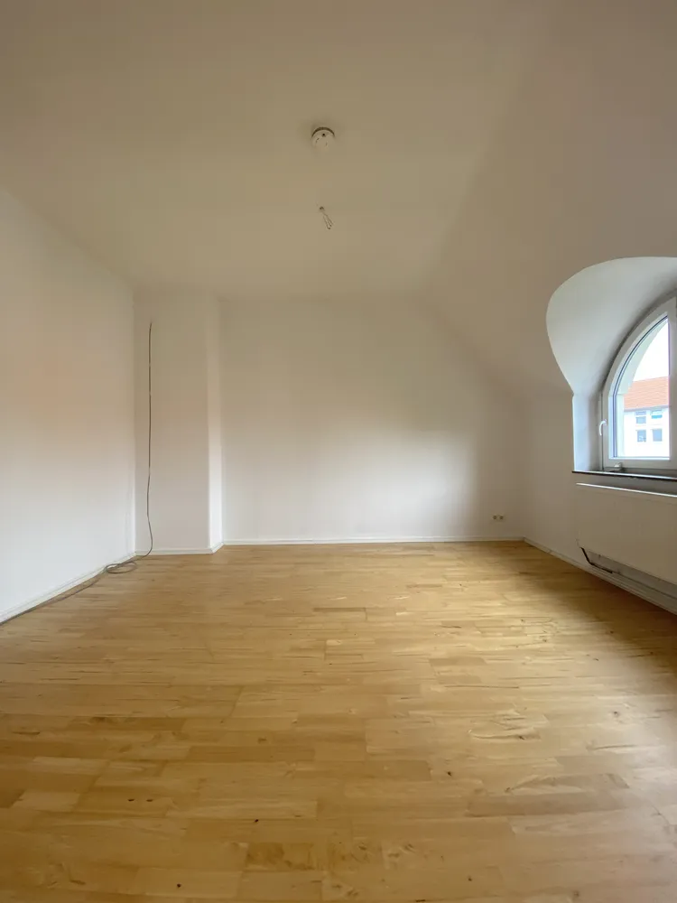 4 Zimmer Wohnung mit 80 m² in Hannover – Bild 2