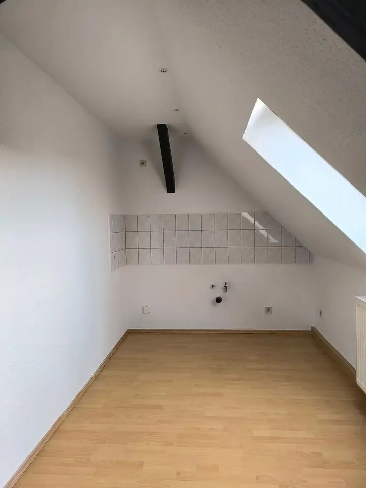 2 Zimmer Wohnung mit 48 m² in Halle (Saale) – Bild 4