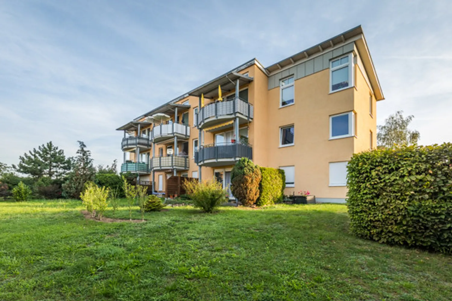 3 Zimmer Wohnung mit 80 m² in Halle (Saale) – Bild 1
