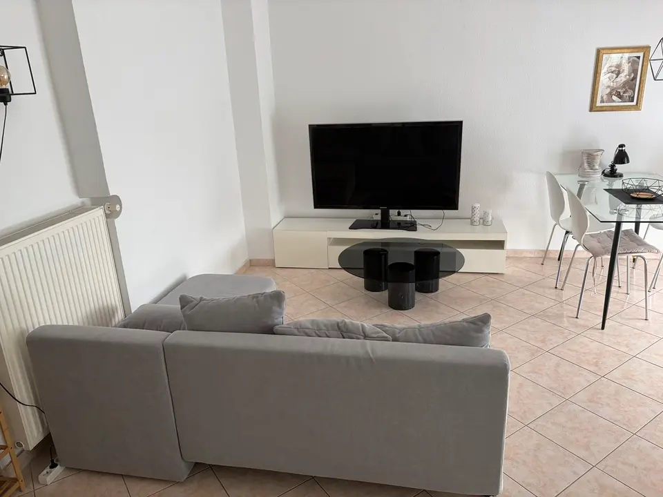 2 room apartment with 49 m² in Frankfurt am Main – Photo 1