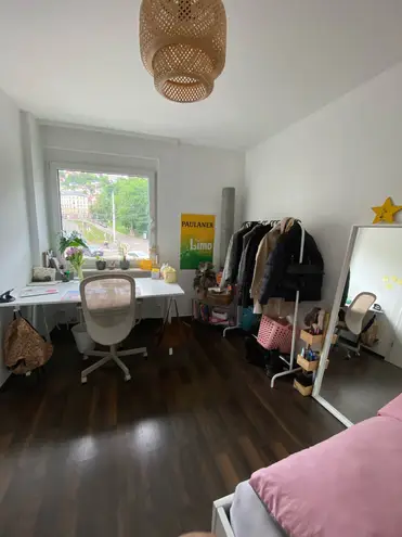 4 Zimmer Wohnung mit 110 m² in Stuttgart – Bild 2