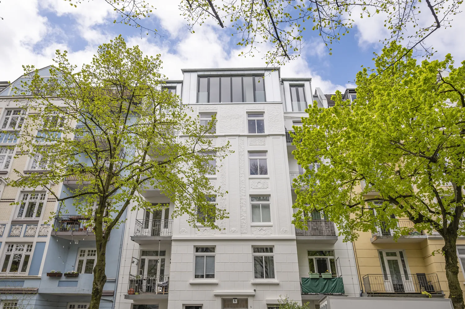 4 Zimmer Wohnung mit 191 m² in Hamburg – Bild 1
