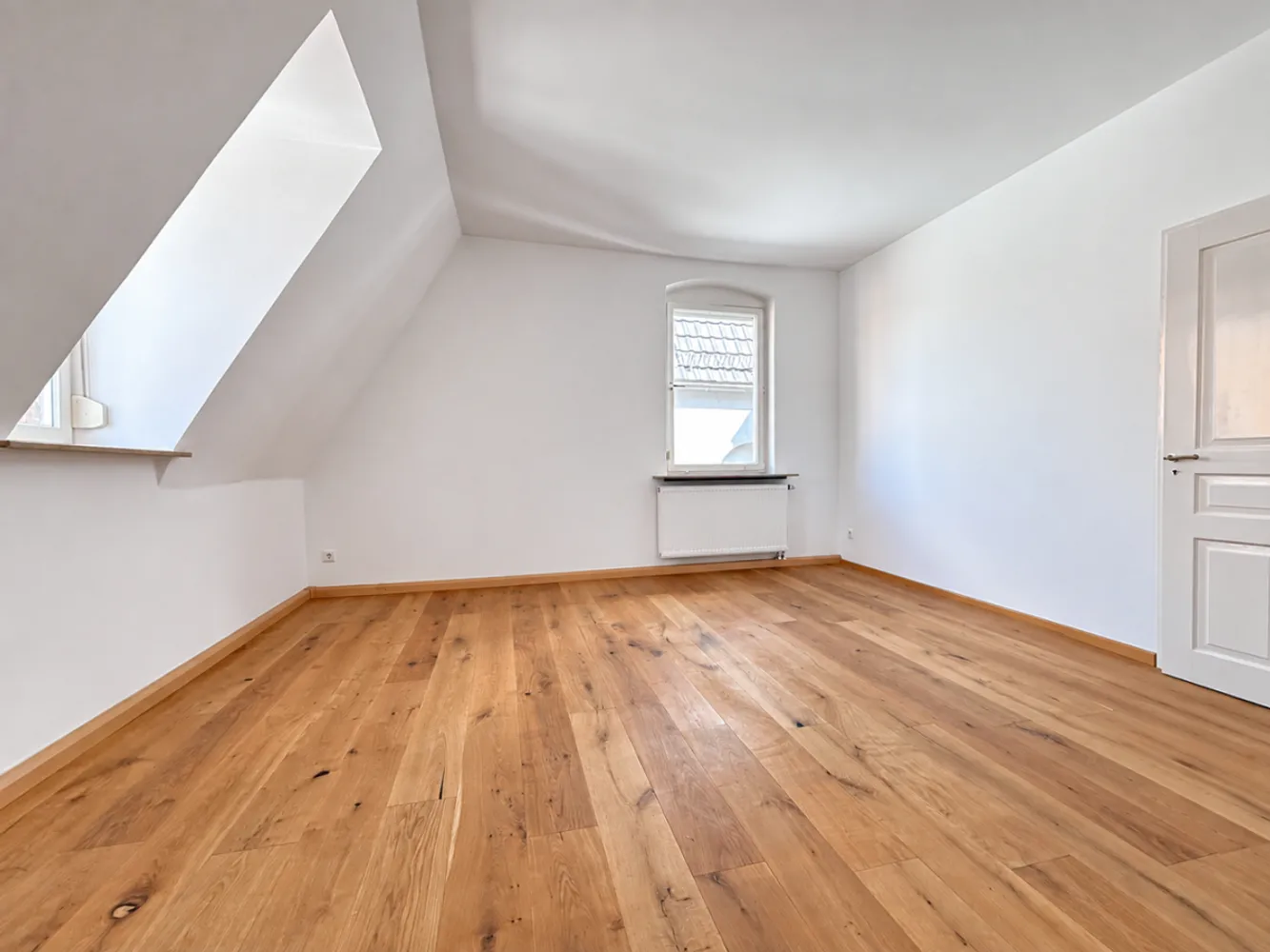 3 Zimmer Wohnung mit 82 m² in Stuttgart – Bild 2
