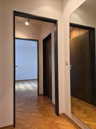 3 Zimmer Wohnung mit 92 m² in München – Bild 3