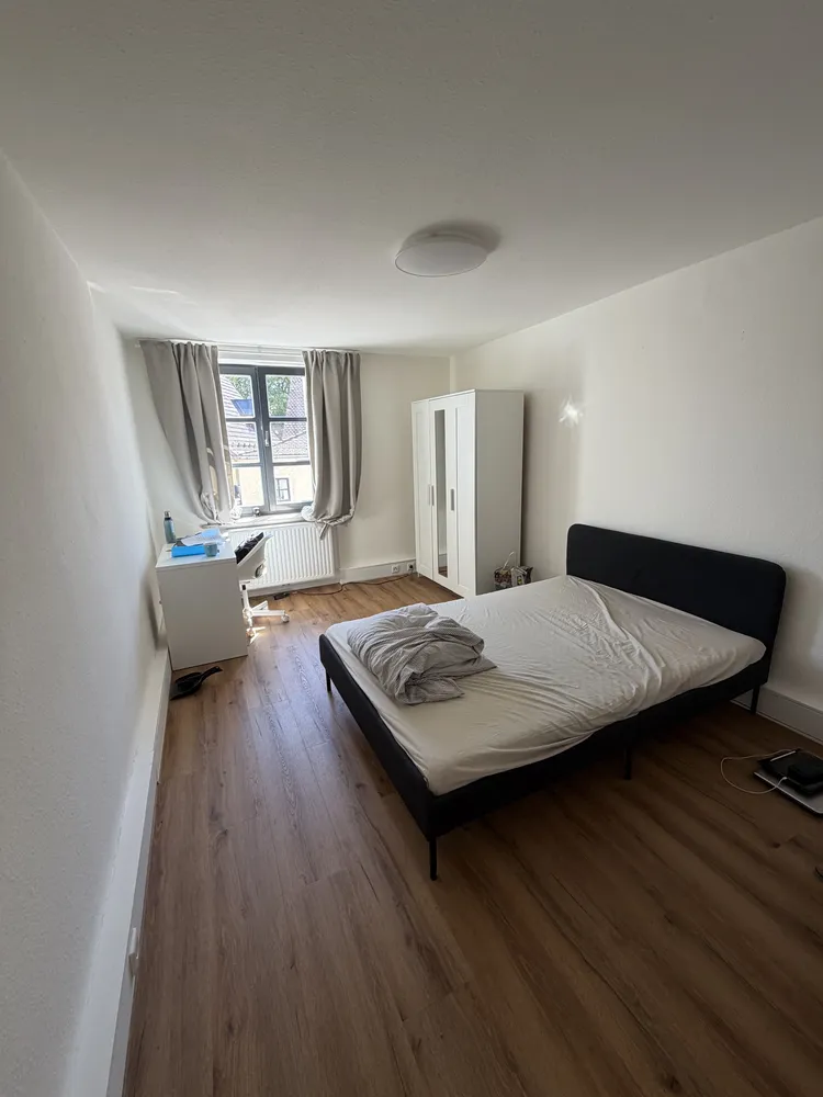 Shared room with 15 m² in Regensburg – Photo 1