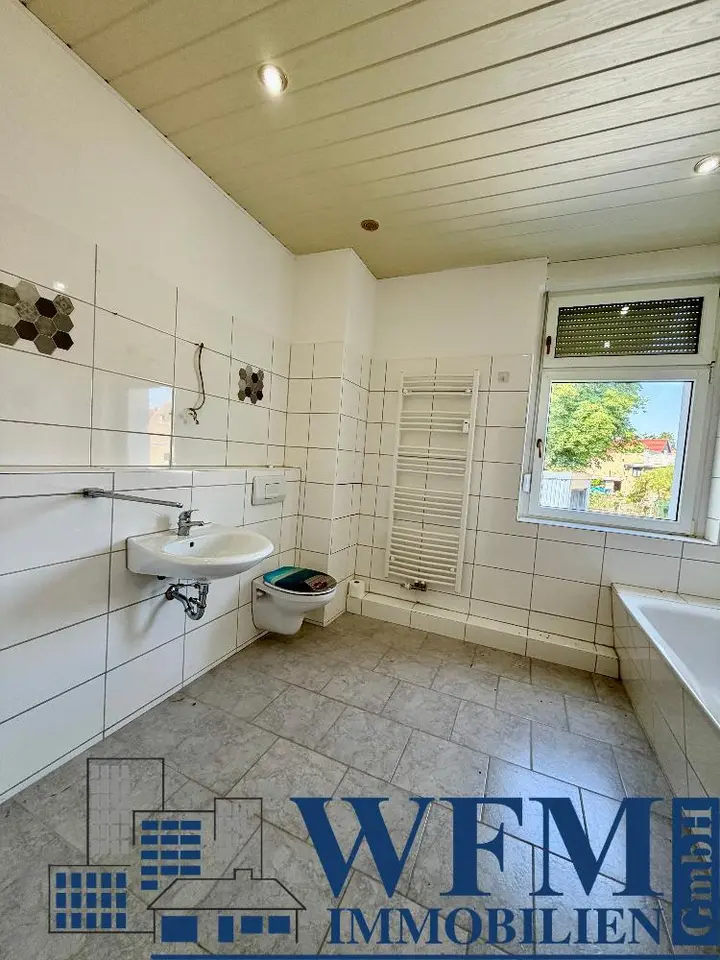 2 Zimmer Wohnung mit 80 m² in Zeitz – Bild 4