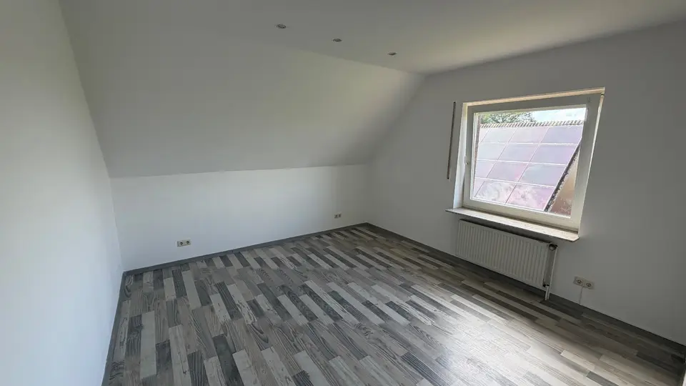 4 Zimmer Wohnung mit 90 m² in Stade – Bild 2