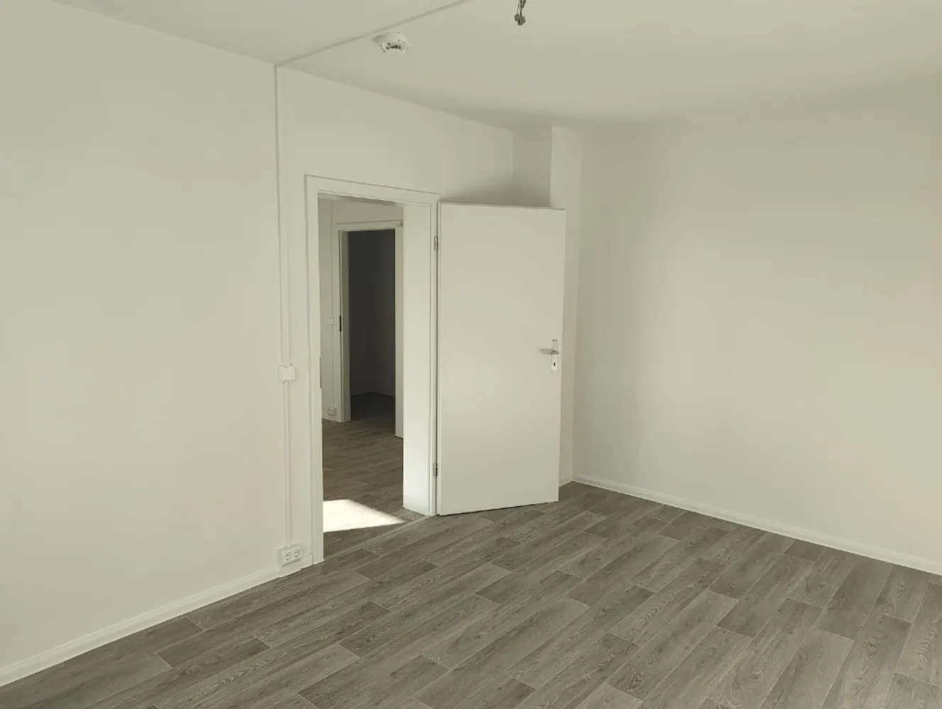 2 Zimmer Wohnung mit 49 m² in Brandenburg an der Havel – Bild 2