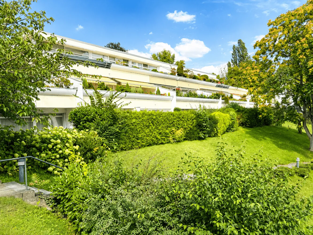 1 Zimmer Wohnung mit 72 m² in Berlin – Bild 1