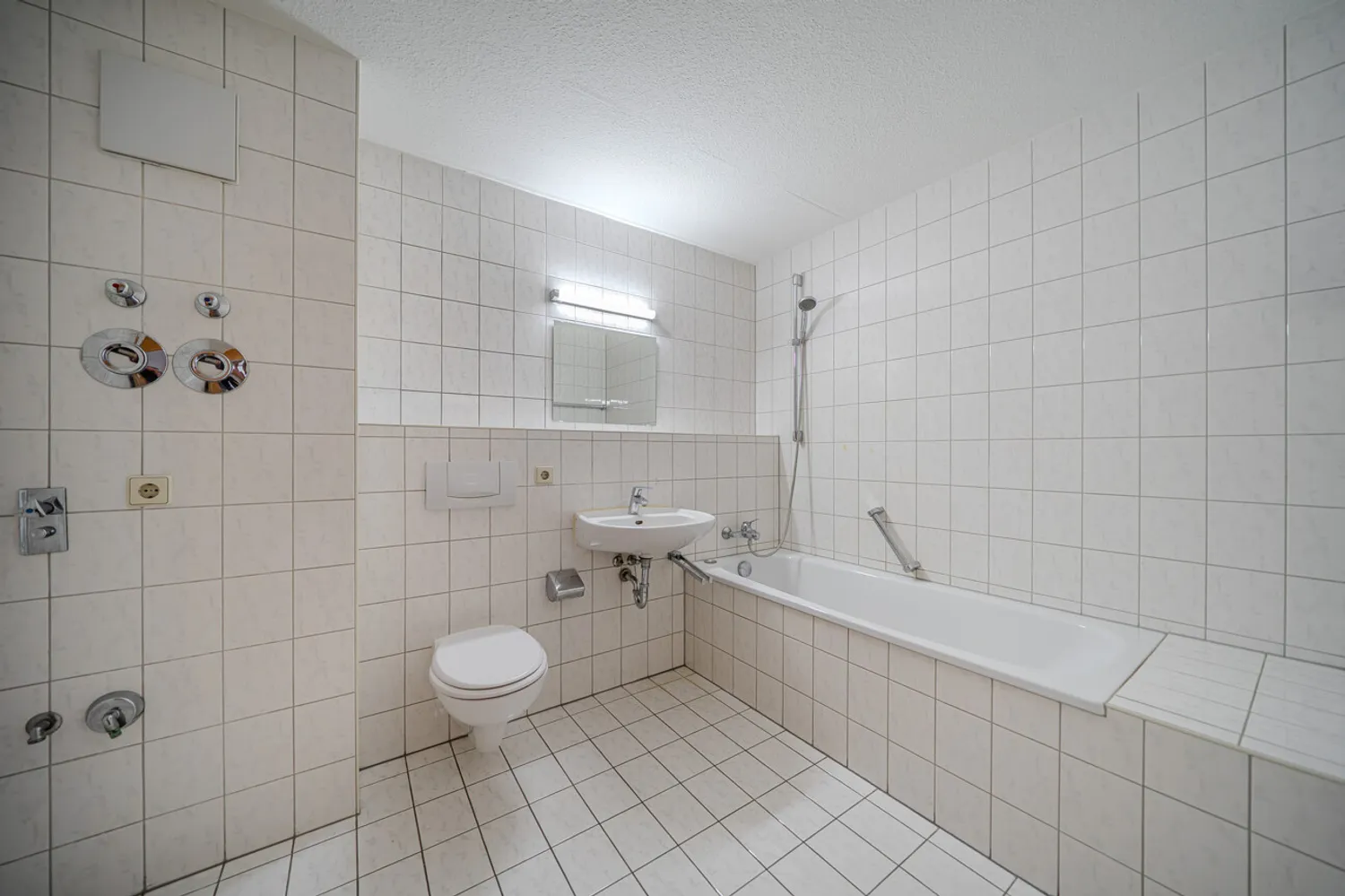 2 Zimmer Wohnung mit 44 m² in Falkensee – Bild 3
