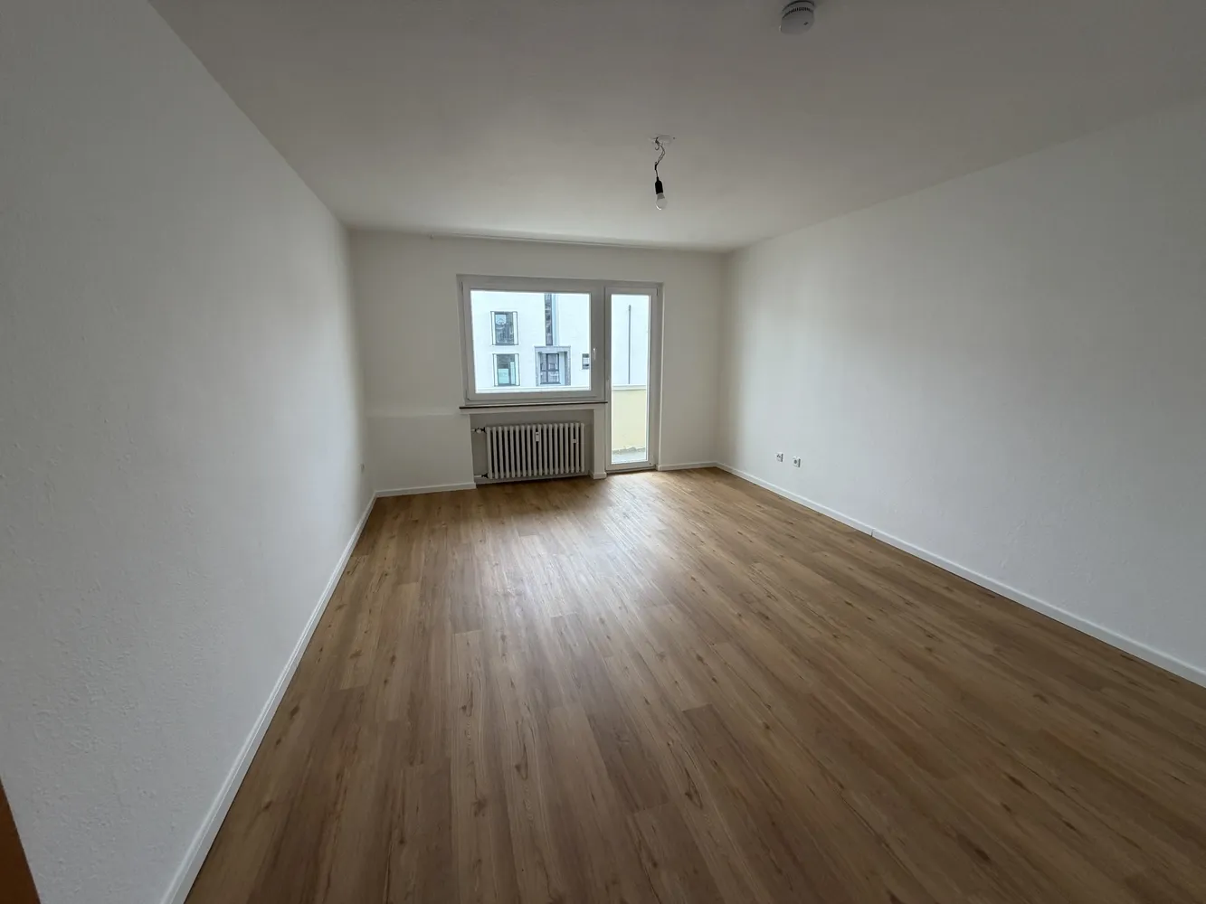 3 Zimmer Wohnung mit 92 m² in Köln – Bild 2