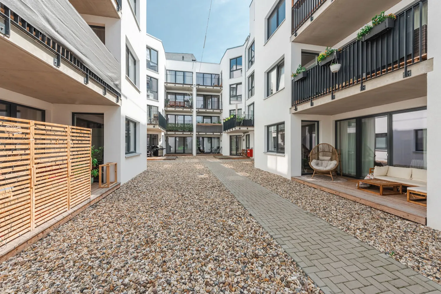 2 Zimmer Wohnung mit 68 m² in Magdeburg – Bild 1