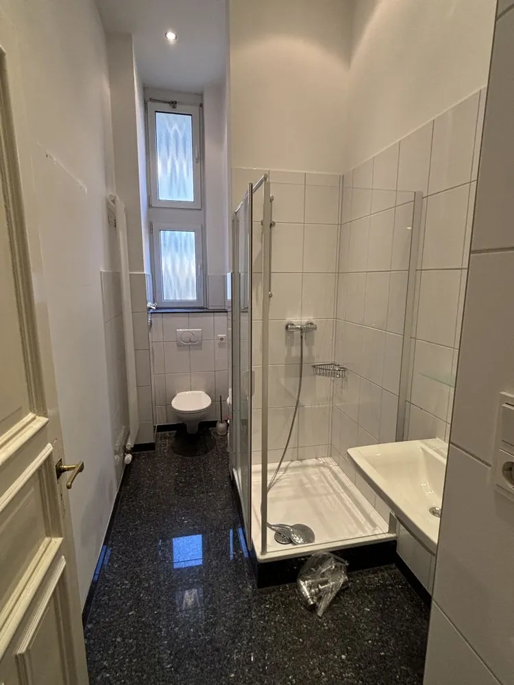 5 Zimmer Wohnung mit 158 m² in Wiesbaden – Bild 9