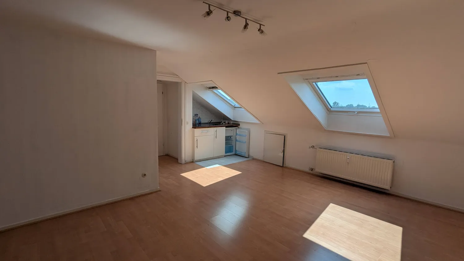 2 Zimmer Wohnung mit 31 m² in Düsseldorf – Bild 1
