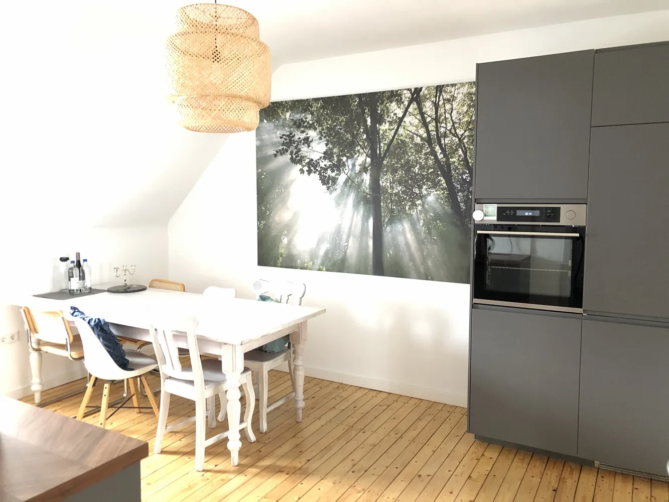 4 Zimmer Wohnung mit 120 m² in Düsseldorf – Bild 2